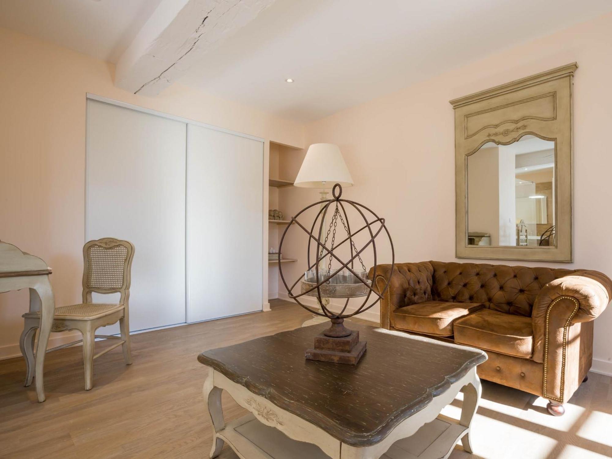 Le Cara - 4 Appartements Calmes Et Chics Au Coeur De Beaune Beaune  Quarto foto