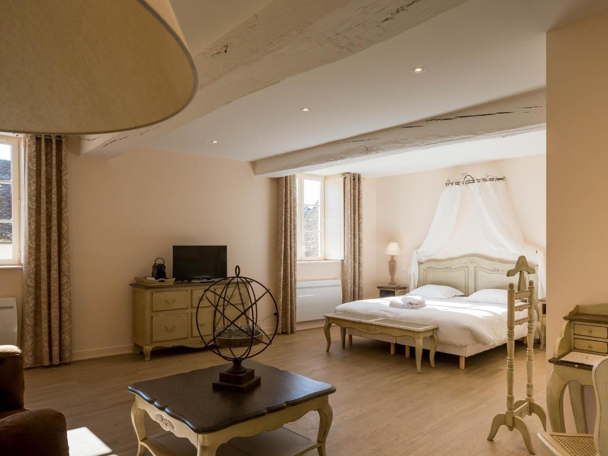 Le Cara - 4 Appartements Calmes Et Chics Au Coeur De Beaune Beaune  Quarto foto