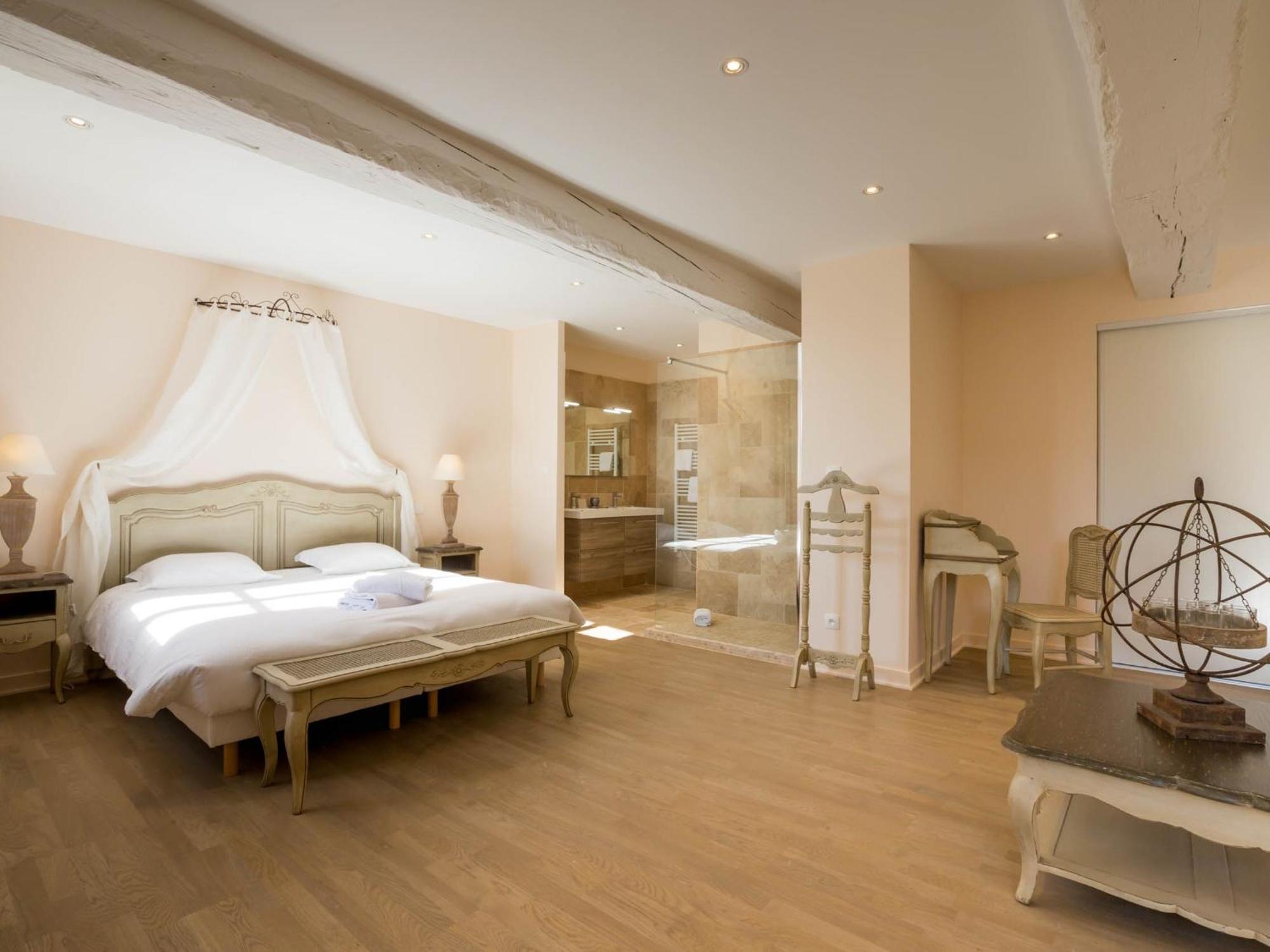 Le Cara - 4 Appartements Calmes Et Chics Au Coeur De Beaune Beaune  Quarto foto
